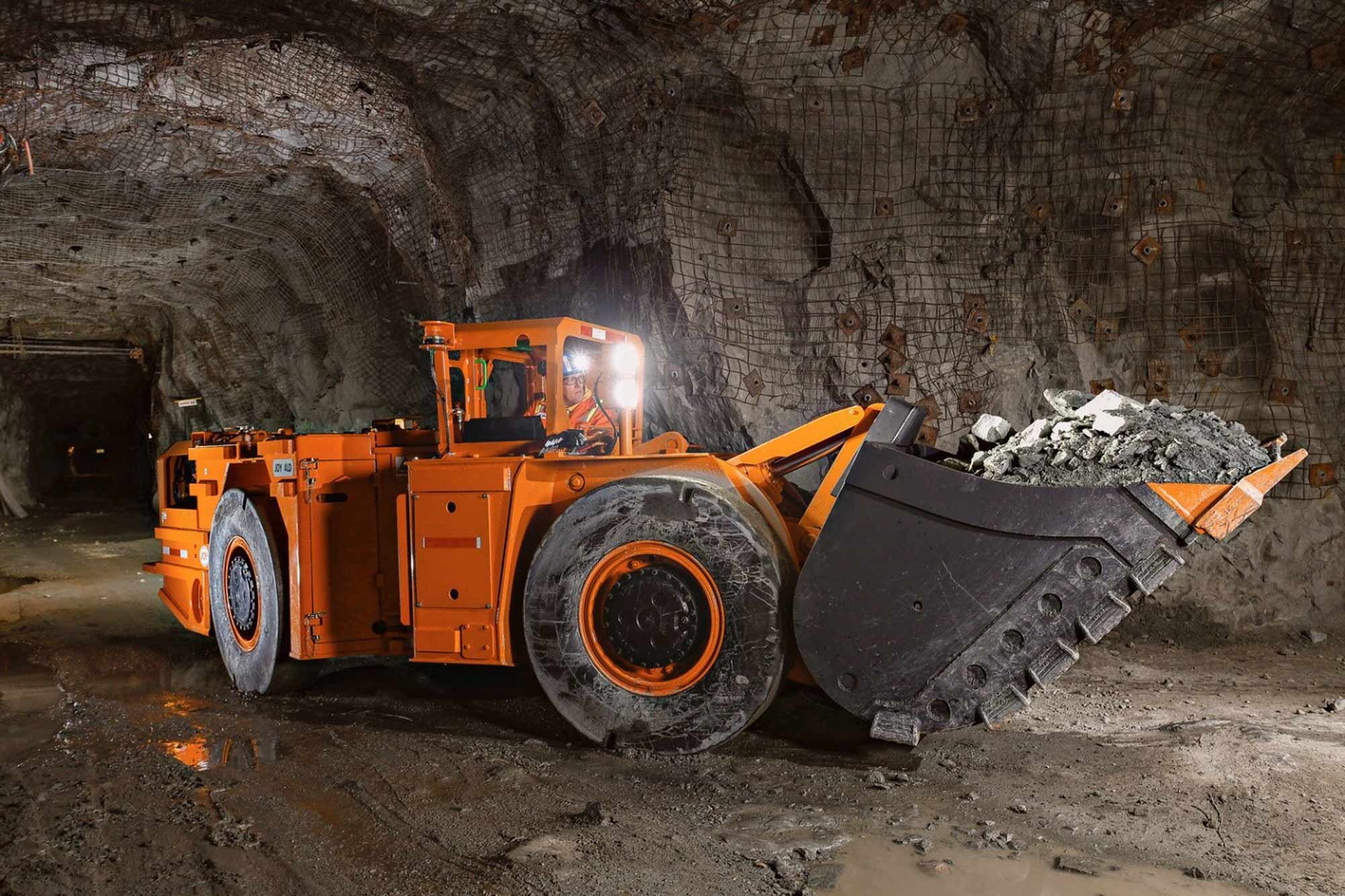 Coal_machinary.jpg