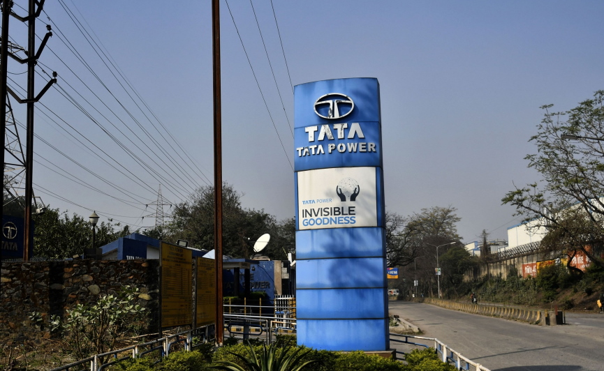 TATA_Einfews.jpg